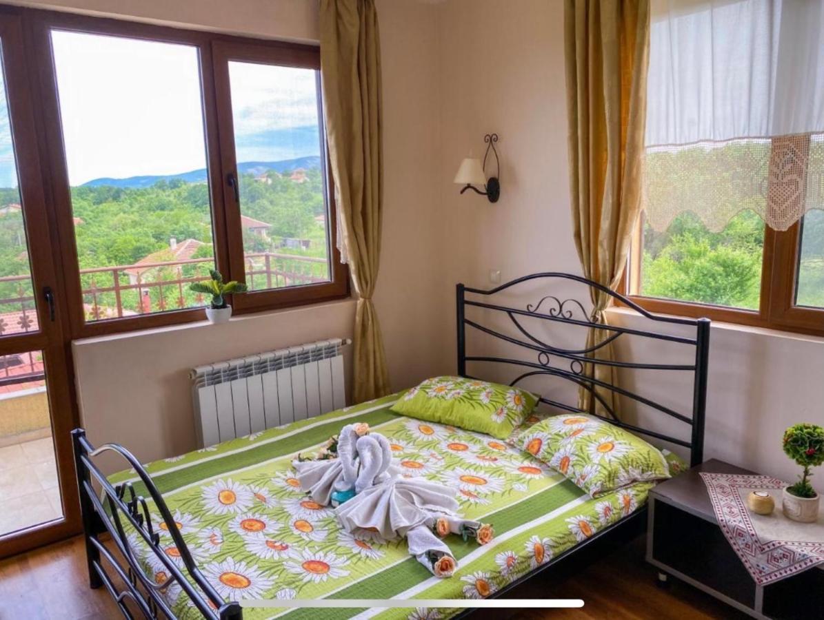 Отель Kyshta Za Gosti Raya Fazanovo Экстерьер фото